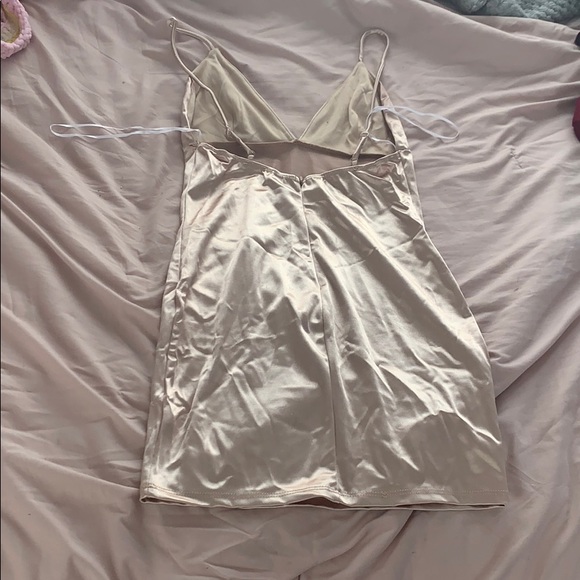 cocktail dress from Fashion Nova. only worn ONCE - Picture 3 of 3